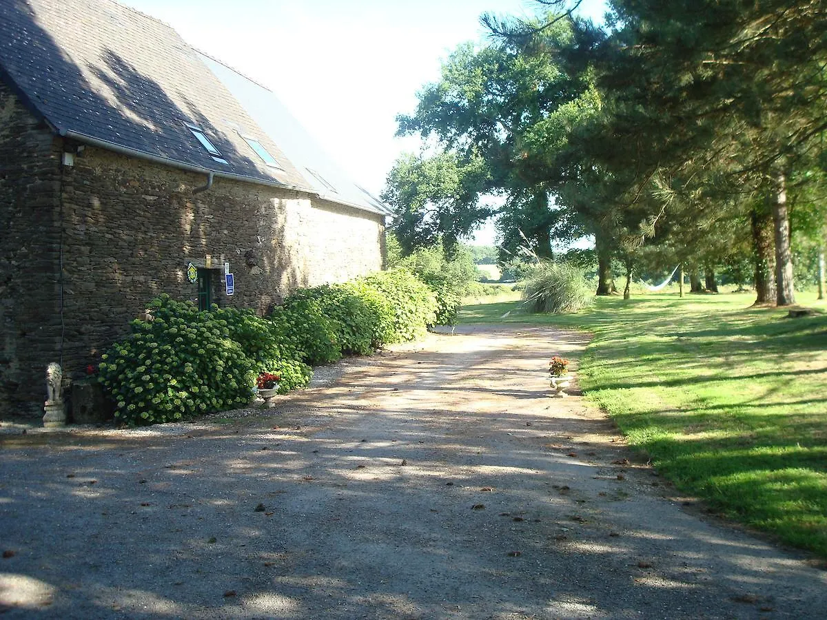 Bed & Breakfast Chambre D'Hotes De La Ville Ruaud Augan France
