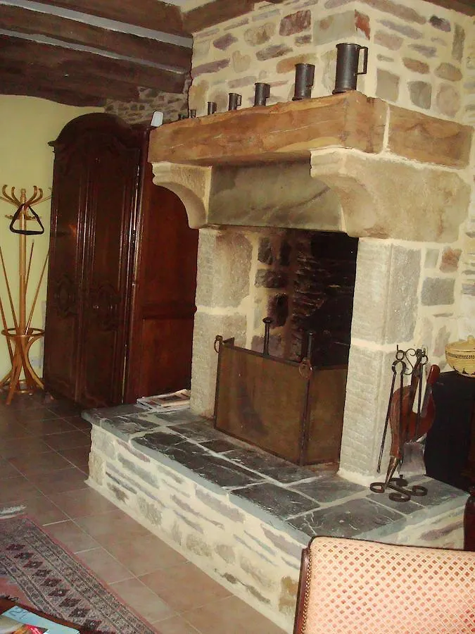 Chambre D'Hotes De La Ville Ruaud Augan 0*,