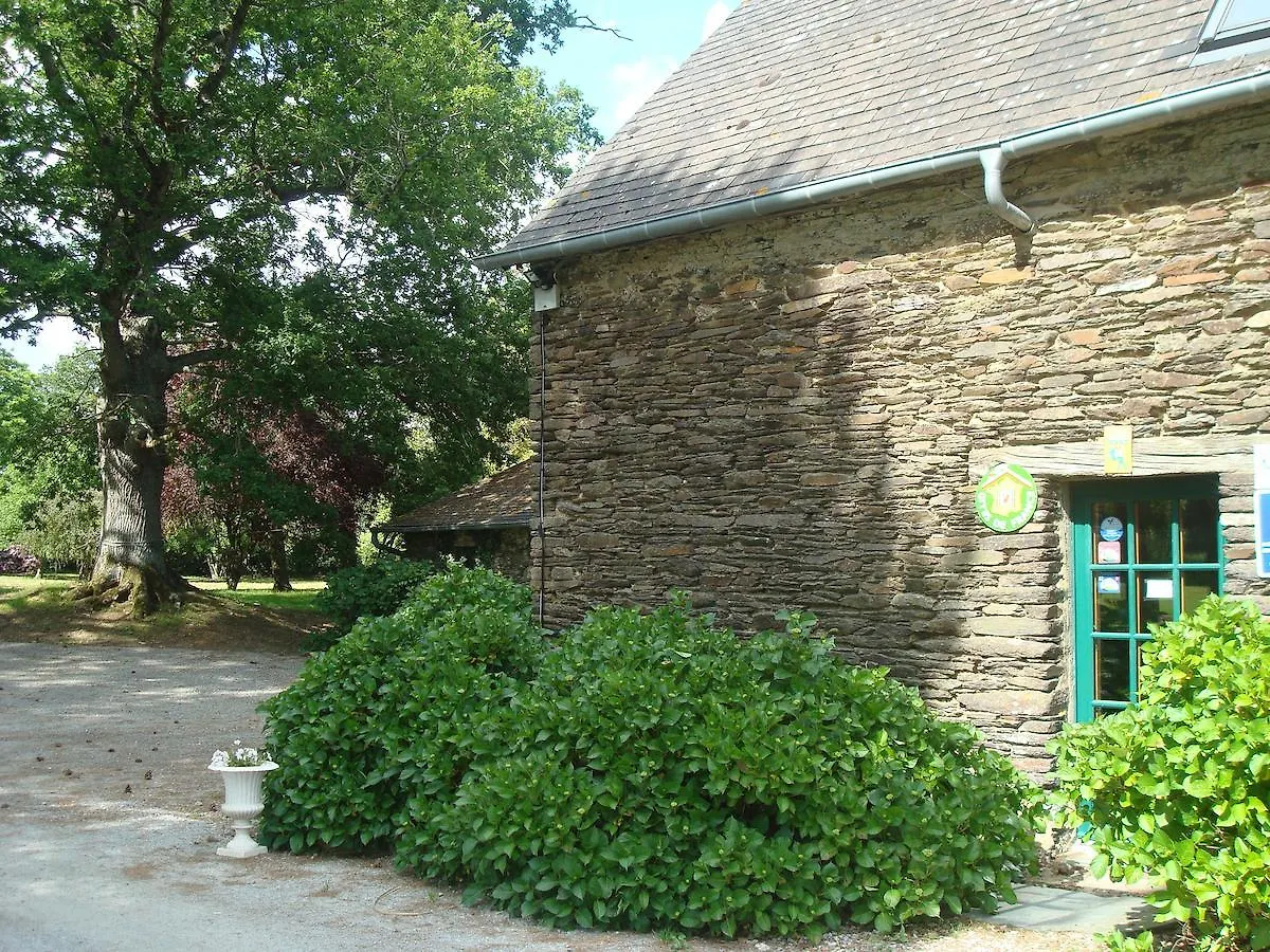 Chambre D'Hotes De La Ville Ruaud Augan Bed & Breakfast