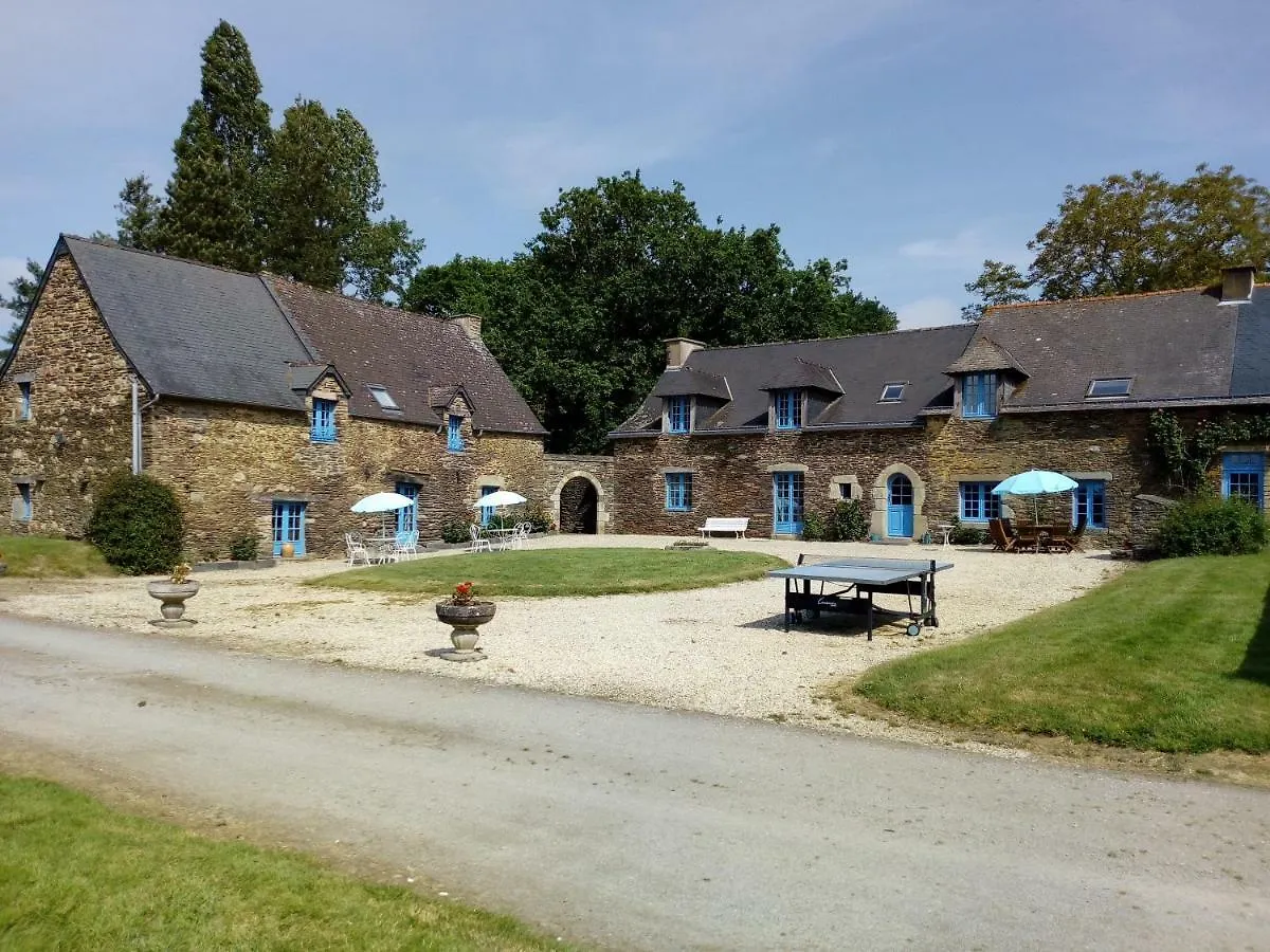 Bed & Breakfast Chambre D'Hotes De La Ville Ruaud Augan
